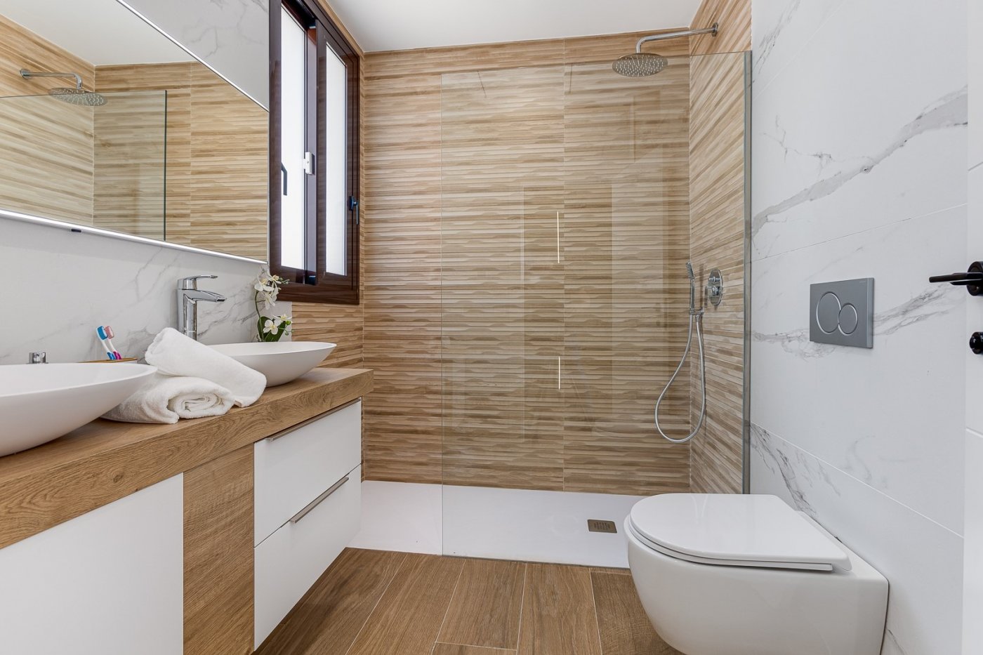 Luxusvilla szuper áron Finestraton - Kép 11