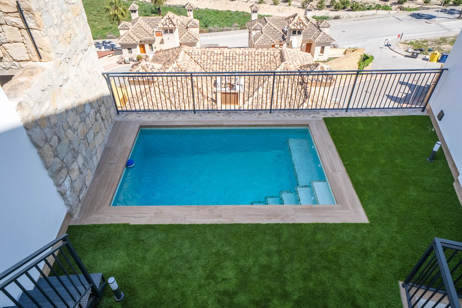 Új építésű luxusvillák Algorfában - Kép 10