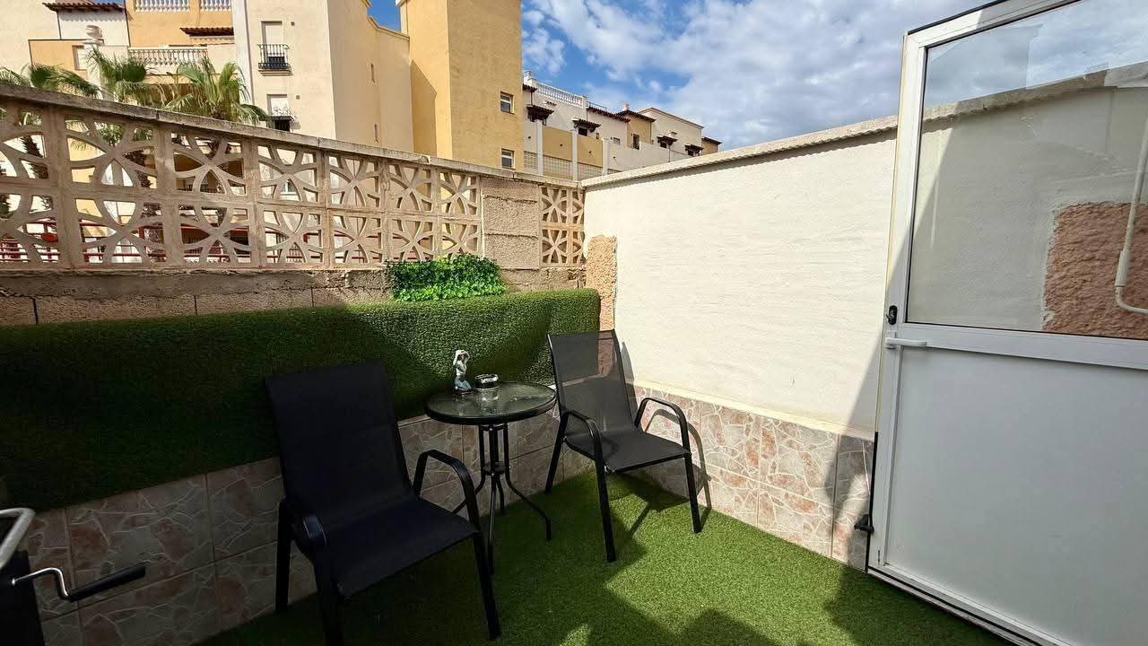 Felújított bungaló Torreviejában - Kép 21