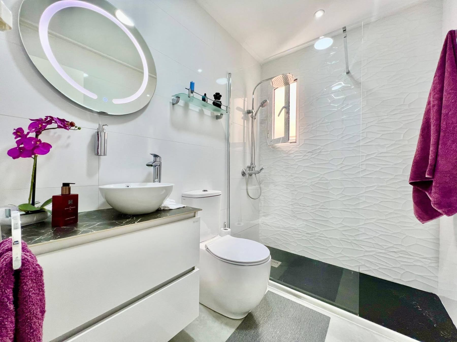 Gyönyörűen felújított és berendezett penthouse - Kép 20